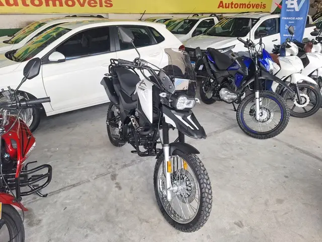 Carro Shineray SHI 175 2025 EFI