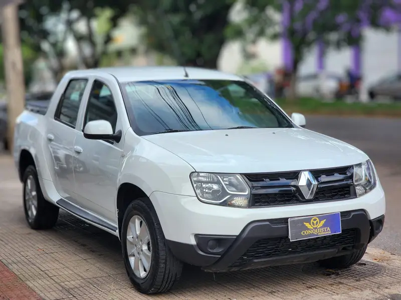 Renault Duster Oroch 1.6 16V SCe Express (Flex)