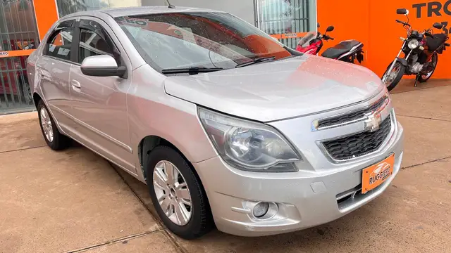 Carro Chevrolet Cobalt 2014 LTZ 1.8 8V (Flex)