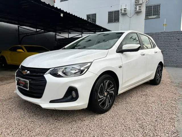 Carro Chevrolet Onix 2024 LT 1.0 Turbo