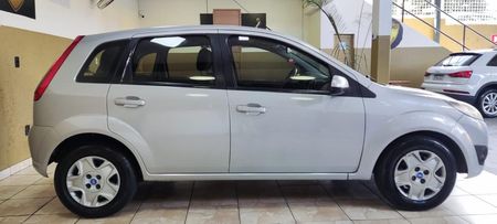 Fiesta Hatch SE 1.0 RoCam (Flex)