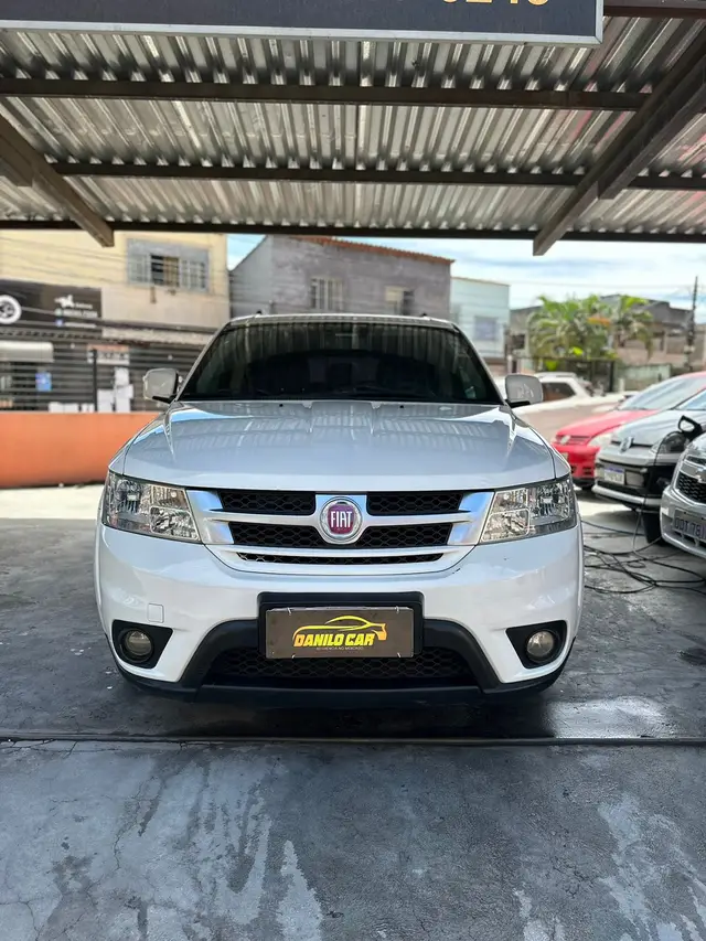 Carro Fiat Freemont 2012 2.4 16V Emotion (Aut)