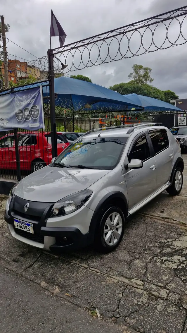 Carro Renault Sandero Stepway 2013 1.6 8V (Flex)