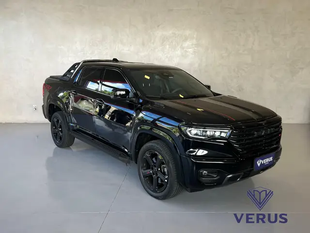 Carro RAM Rampage 2024 R/T 2.0 Turbo