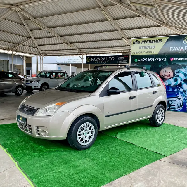 Carro Ford Fiesta Hatch 2009 Fly 1.0 (Flex)