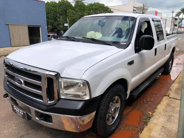 Carro Ford F-250 2004 F250 XLT 4.2 Turbo (Cab Dupla)