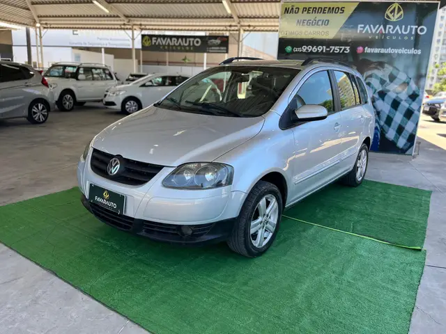 Carro Volkswagen SpaceFox 2010 Plus 1.6 8V (Flex)