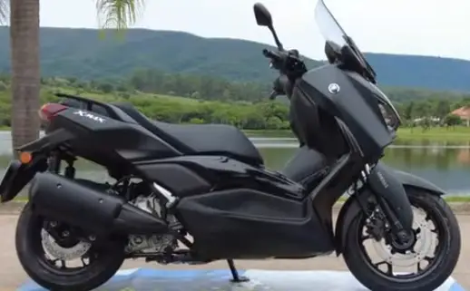 Carro Yamaha XMax 2025 250 Connected