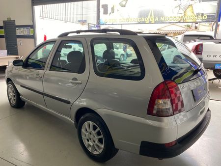 Palio Weekend HLX 1.8 8V (Flex)