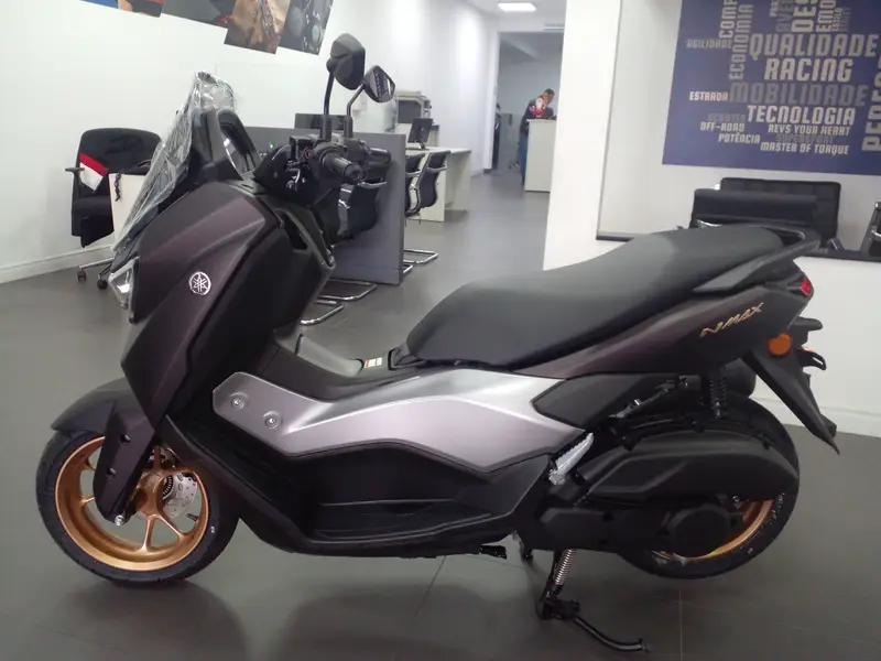 Yamaha NMax Connected 160