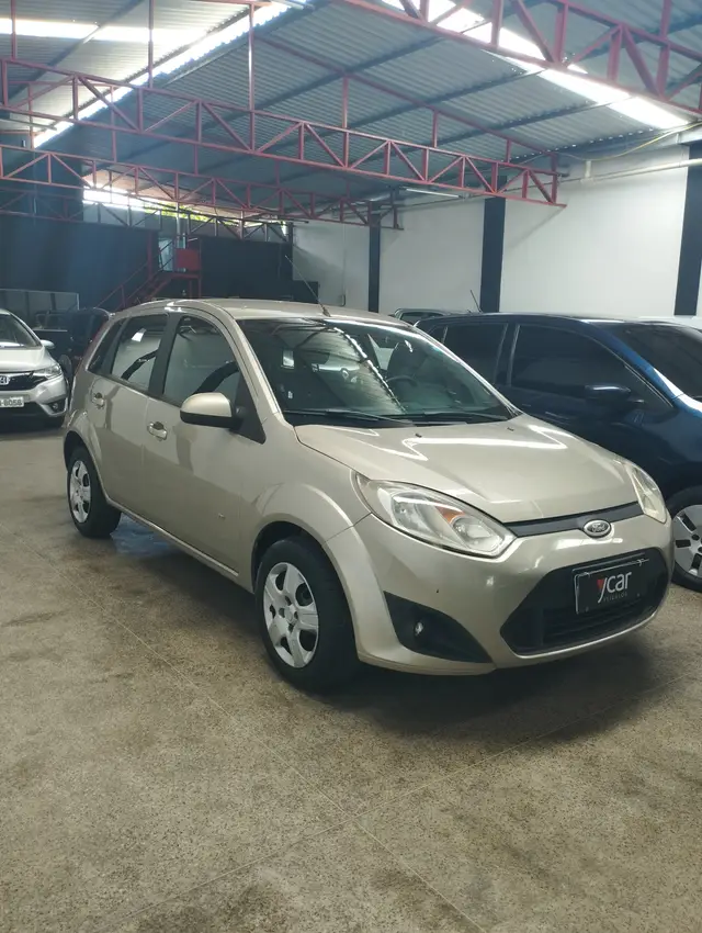 Carro Ford Fiesta Hatch 2014 S Rocam 1.0 (Flex)