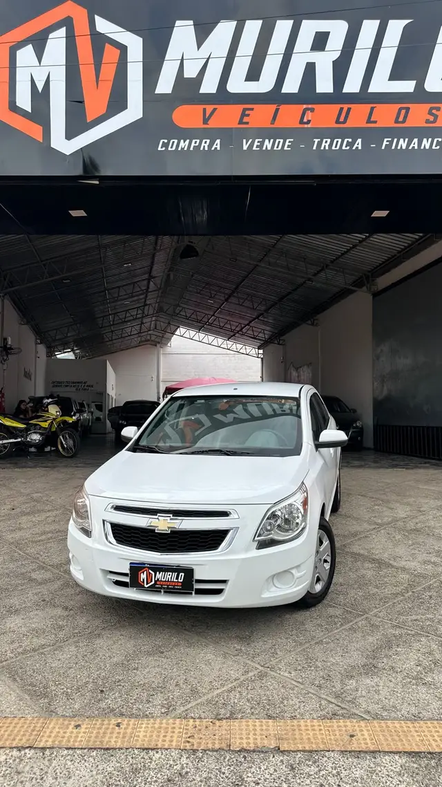 Carro Chevrolet Cobalt 2015 LT 1.4 8V (Flex)
