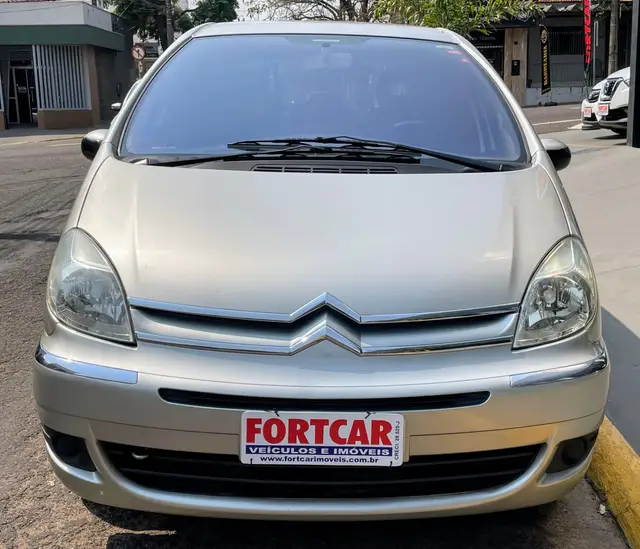 Carro Citroën Xsara Picasso 2011 GLX 1.6 16V (flex)