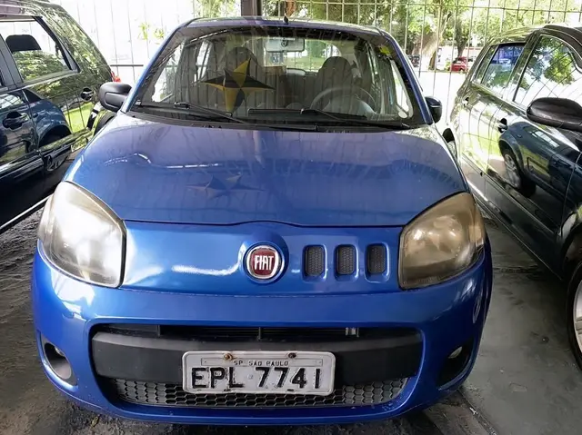 Carro Fiat Uno 2011 Sporting 1.4 8V (Flex) 4p