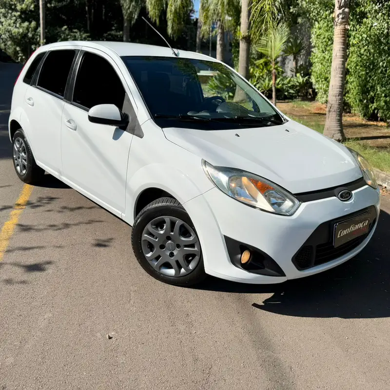 Ford Fiesta Hatch 1.6 (Flex)