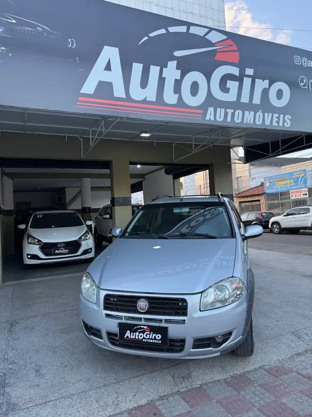Carro Fiat Strada 2013 Working 1.4 (Flex) (Cabine Dupla)
