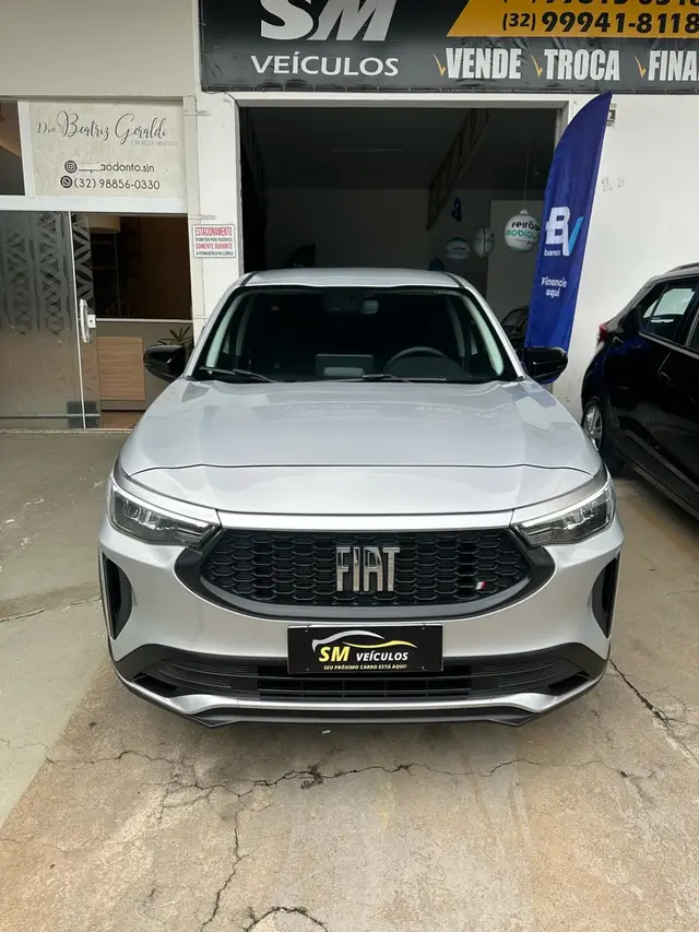Carro Fiat Fastback 2025 Audace