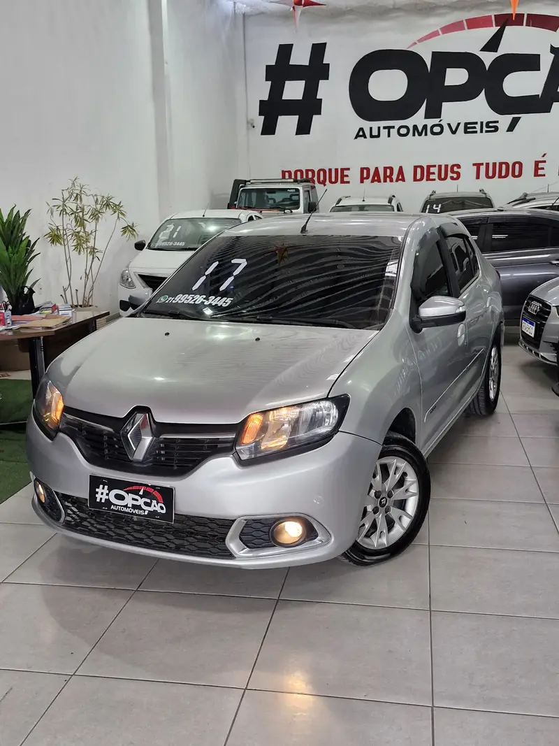 Renault Logan Dynamique 1.6 16V SCe (Flex)