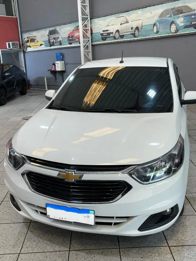 Carro Chevrolet Cobalt 2018 LT 1.4 8V (Flex)