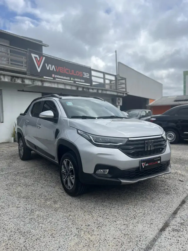 Carro Fiat Strada 2021 Volcano 1.3 CD (Flex)
