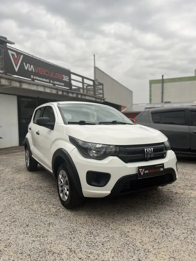 Carro Fiat Mobi 2023 Like 1.0 (Flex)