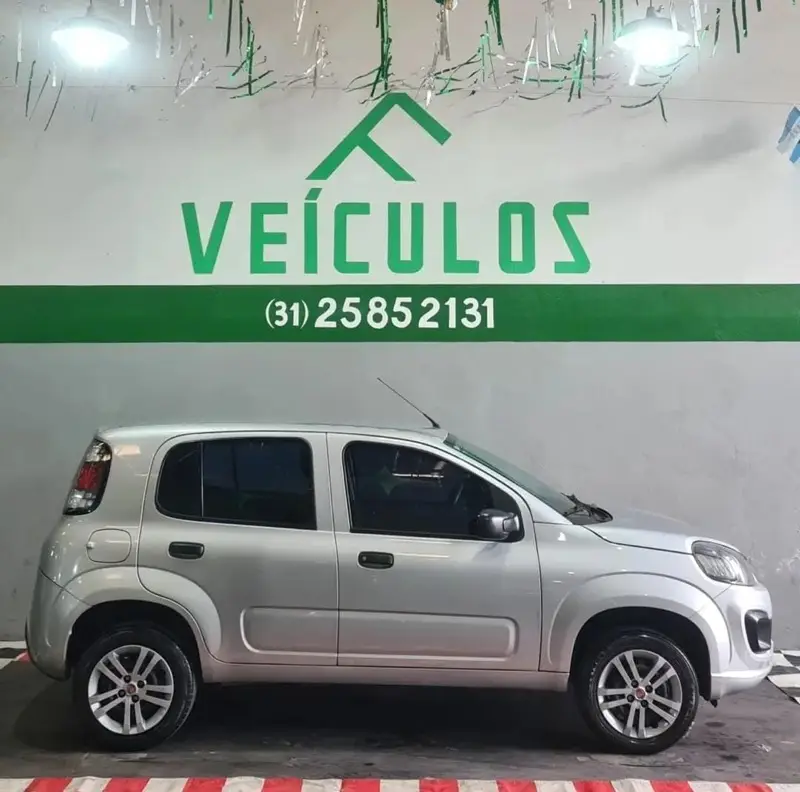 Fiat Uno Attractive 1.0