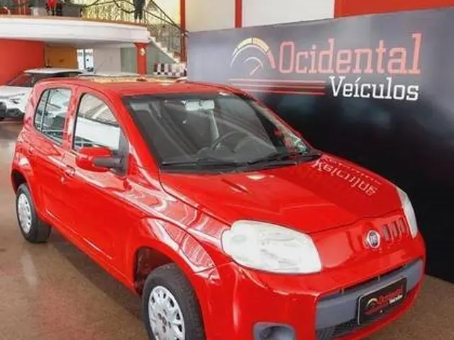 Carro Fiat Uno 2014 Vivace 1.0 8V (Flex) 4p