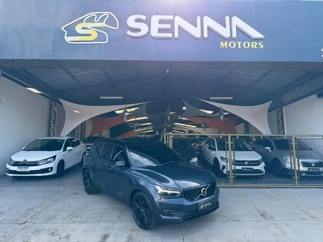 Carro Volvo XC40 2022 R-Design T5 1.5