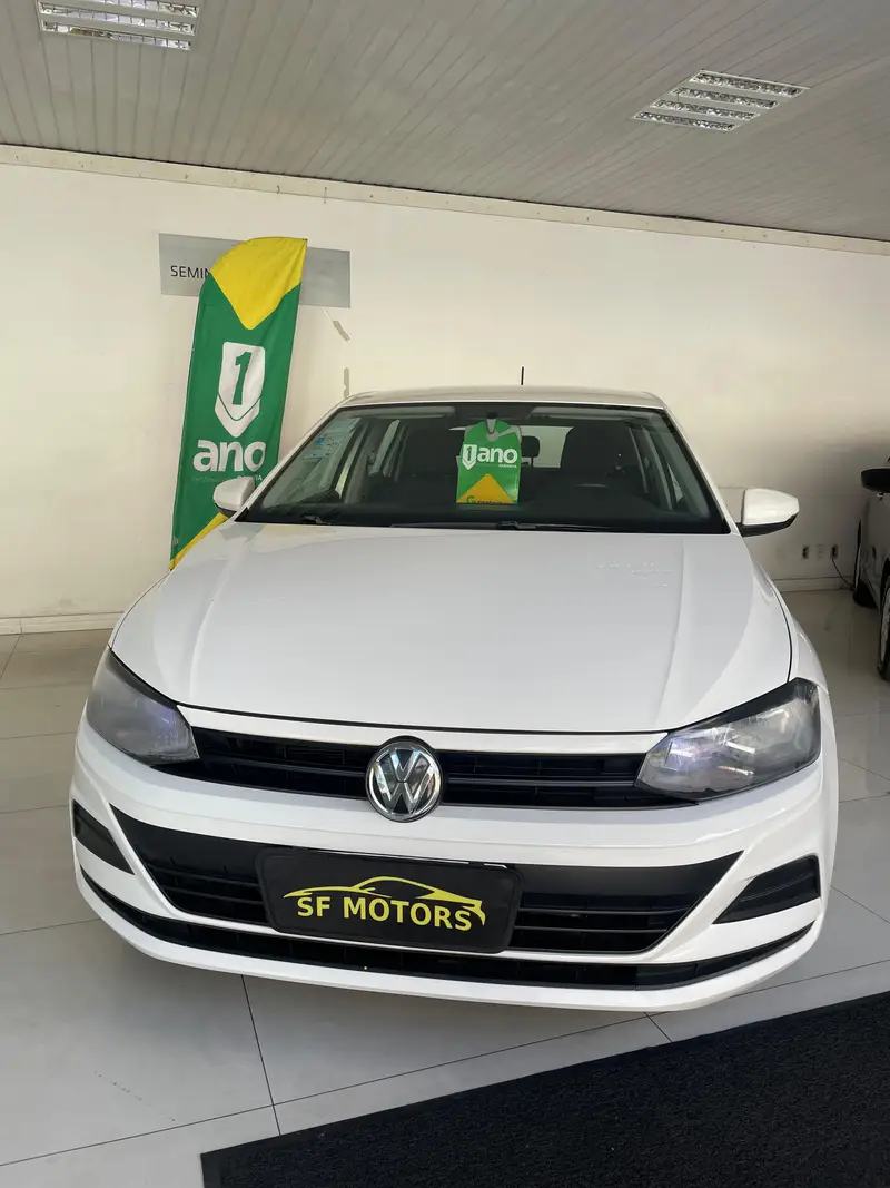 Volkswagen Polo 1.0 MPI (Flex)