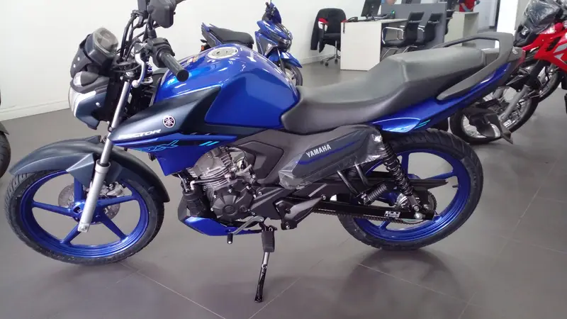 Yamaha YBR 150 Factor DX