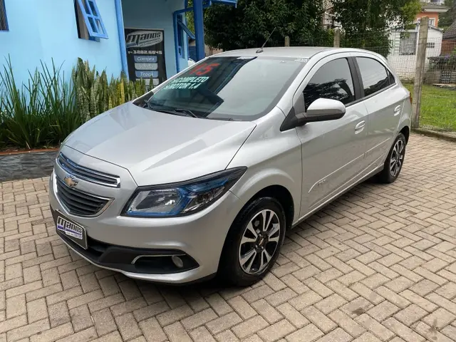 Carro Chevrolet Onix 2015 1.4 LTZ SPE/4