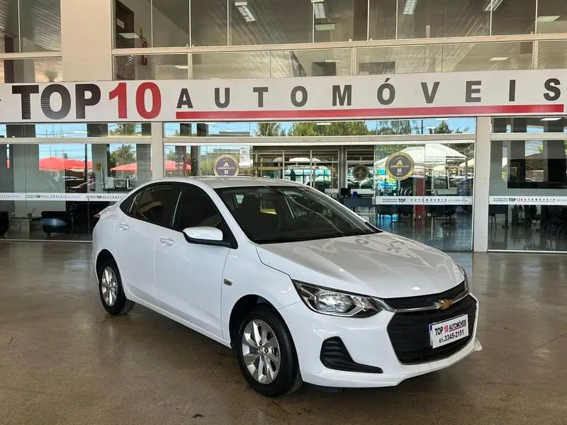 Chevrolet Onix Plus LT 1.0