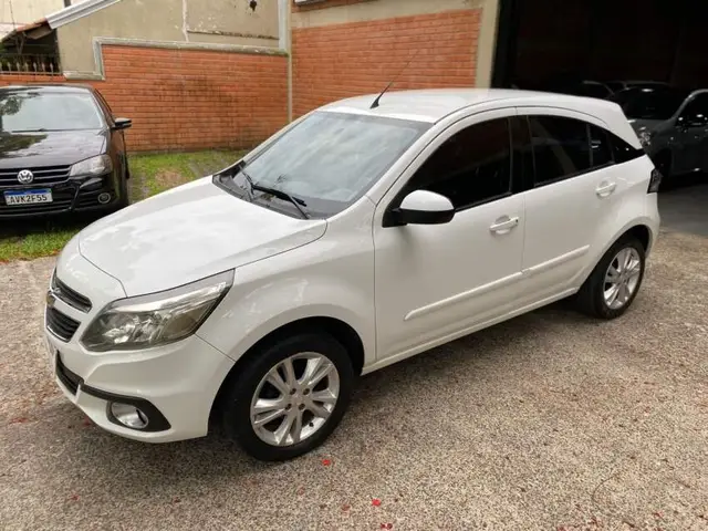 Carro Chevrolet Agile 2014 LTZ 1.4 8V (Flex)