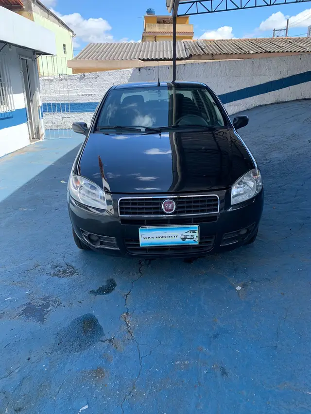 Carro Fiat Siena 2011 Celebration Fire 1.0 8V (Flex)