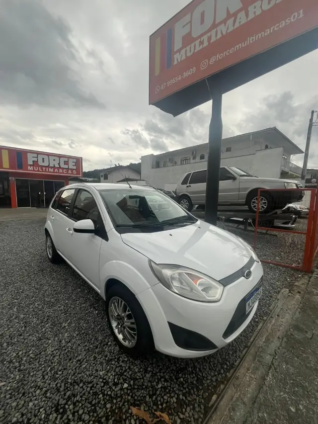 Carro Ford Fiesta Hatch 2012 1.6 (Flex)