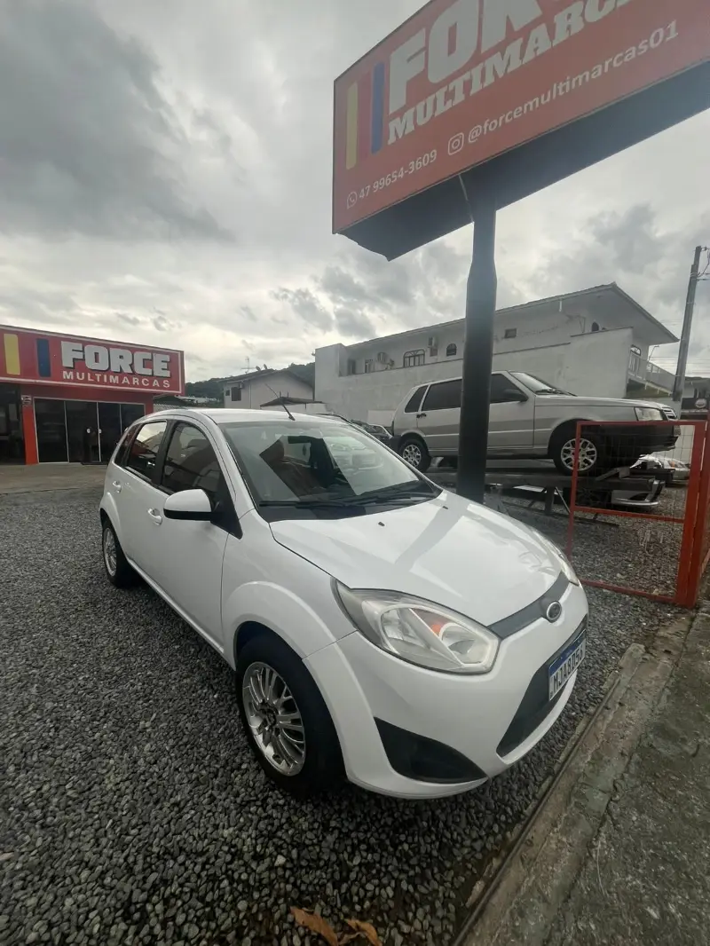Ford Fiesta Hatch 1.6 (Flex)