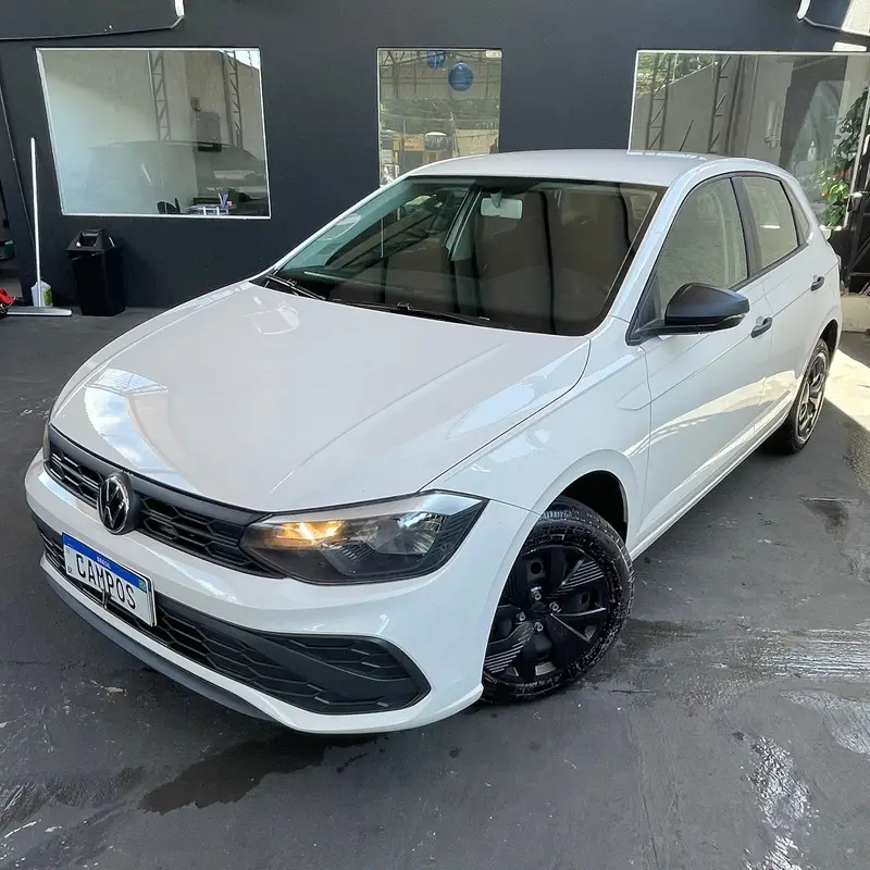 Volkswagen Polo Track 1.0 Flex 12V 5p