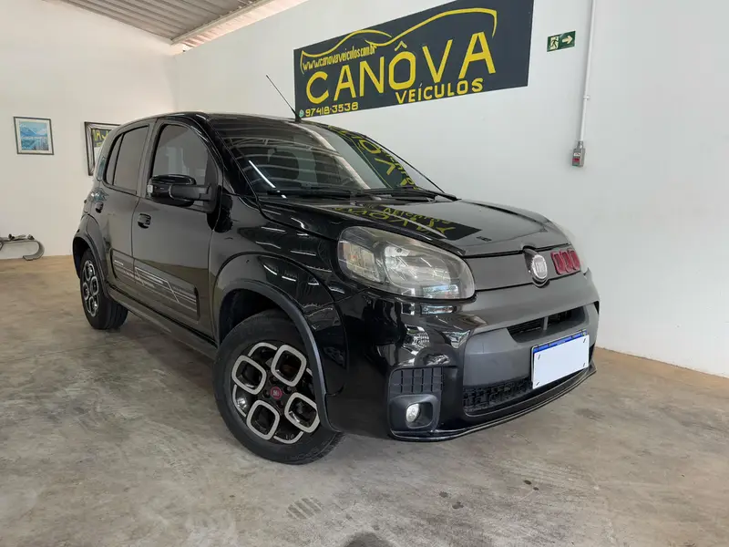 Fiat Uno Sporting 1.4 8V (Flex) 4p