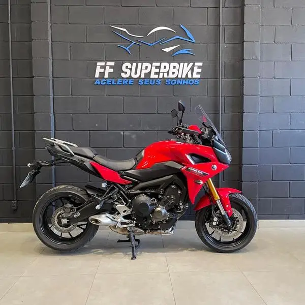 Yamaha MT-09 Tracer