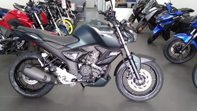 Yamaha Fazer FZ15 ABS Connected