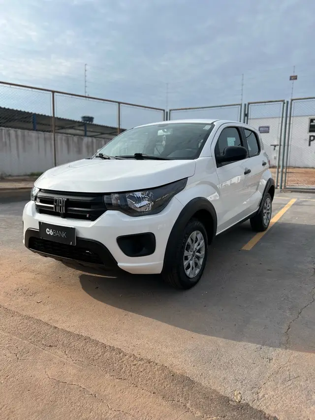 Carro Fiat Mobi 2023 Like 1.0 (Flex)