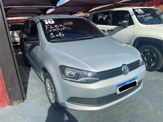 Volkswagen Voyage 1.6 VHT Trendline (Flex)
