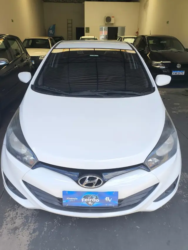 Carro Hyundai HB20S 2015 1.0 Comfort Plus (Flex)