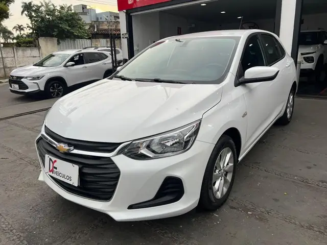 Carro Chevrolet Onix 2023 LT 1.0