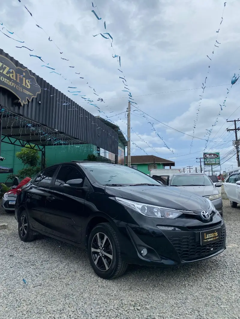 Toyota Yaris Sedan 1.5 XLS Connect CVT (Flex)