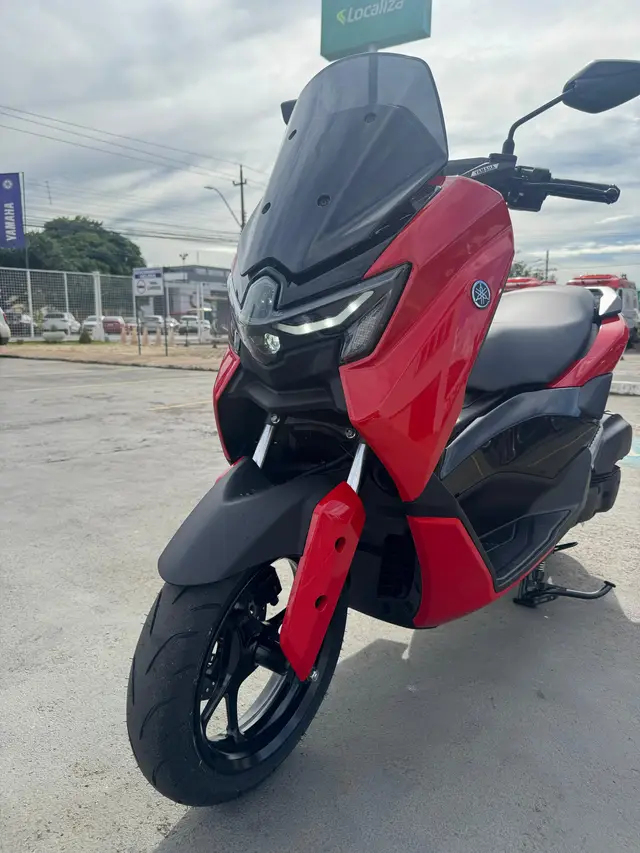 Moto Yamaha NMax 2025 Connected 160 ABS
