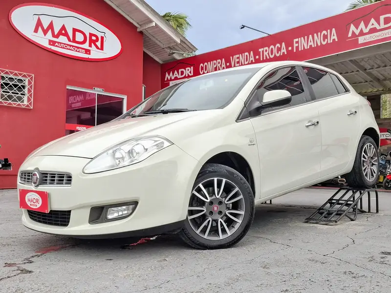 Fiat Bravo Essence 1.8 E.torQ Dualogic (Flex)