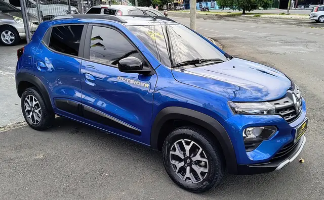 Carro Renault Kwid 2024 Outsider 1.0 12v SCe (Flex)