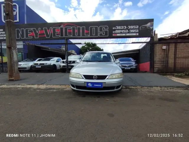 Carro Chevrolet Vectra 2003 CD 2.0 16V