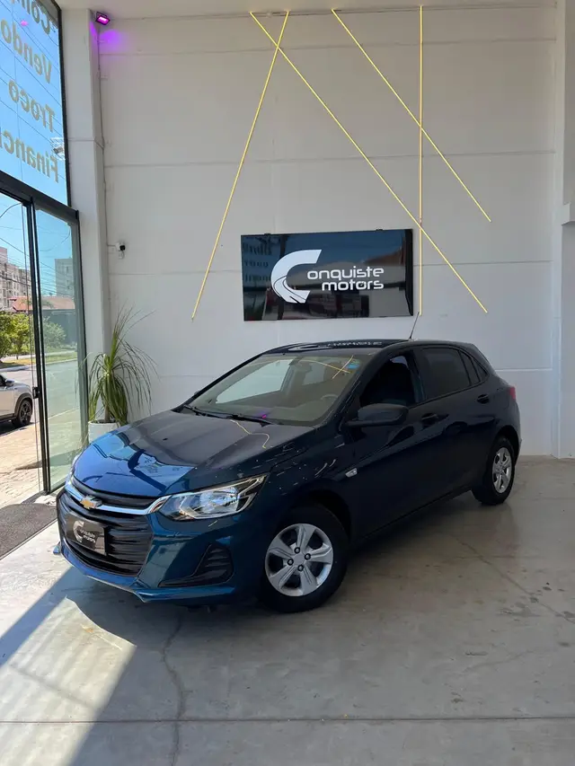 Carro Chevrolet Onix 2023 1.0